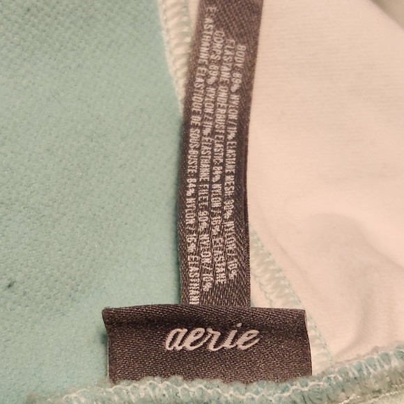 Aerie White & Turquoise Woman’s Racerback Unlined Sportsbra Size Small - Picture 3 of 7